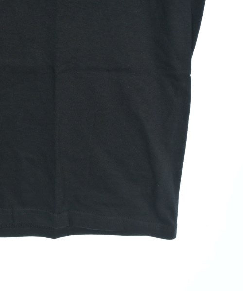 FUCKING AWESOME เสื้อยืด/เสื้อท็อปส์