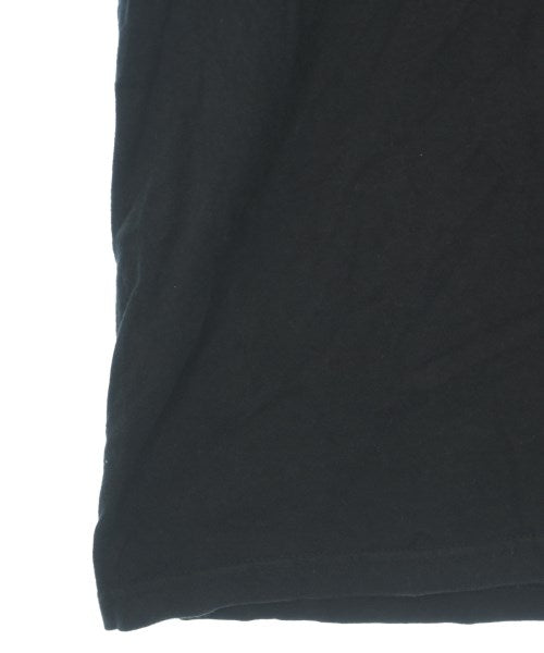 FUCKING AWESOME เสื้อยืด/เสื้อท็อปส์