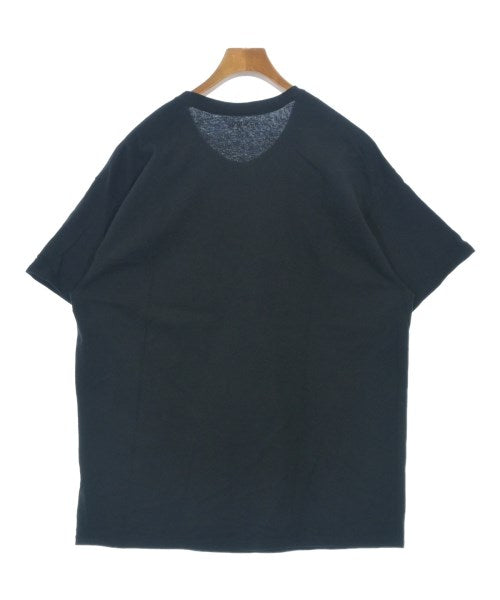 FUCKING AWESOME เสื้อยืด/เสื้อท็อปส์