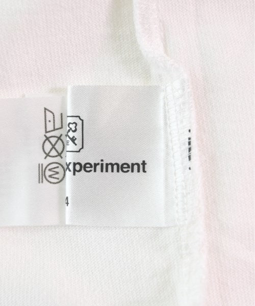 uniform experiment เสื้อยืด/เสื้อท็อปส์