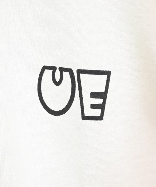 uniform experiment เสื้อยืด/เสื้อท็อปส์