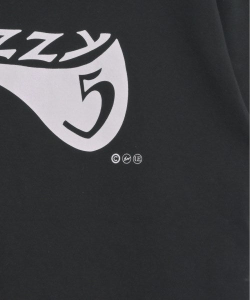 uniform experiment เสื้อยืด/เสื้อท็อปส์