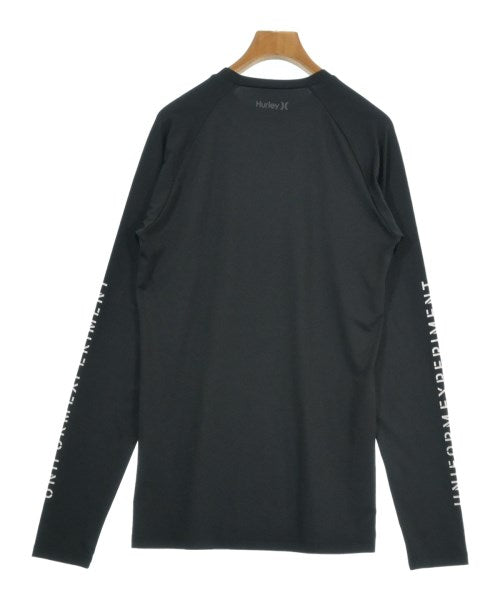 uniform experiment เสื้อยืด/เสื้อท็อปส์