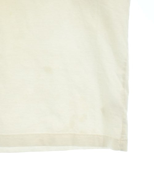 uniform experiment เสื้อยืด/เสื้อท็อปส์