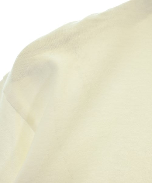 uniform experiment เสื้อยืด/เสื้อท็อปส์