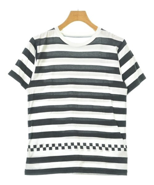 uniform experiment เสื้อยืด/เสื้อท็อปส์