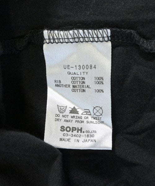 uniform experiment เสื้อยืด/เสื้อท็อปส์