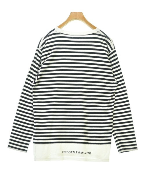 uniform experiment เสื้อยืด/เสื้อท็อปส์