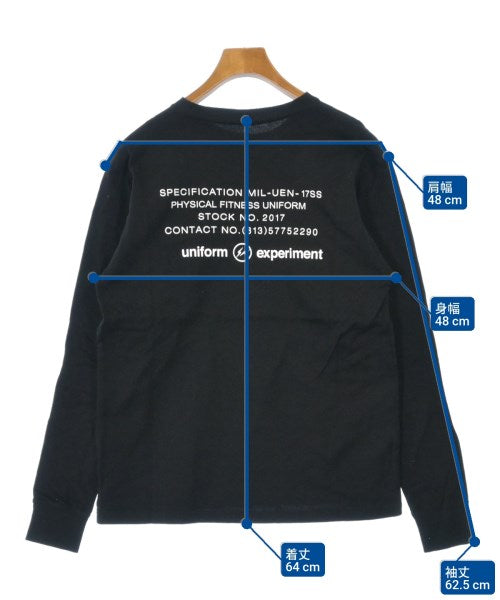 uniform experiment เสื้อยืด/เสื้อท็อปส์