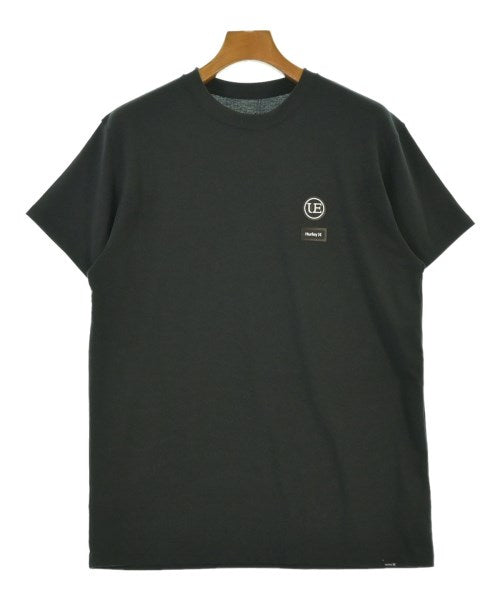 uniform experiment เสื้อยืด/เสื้อท็อปส์