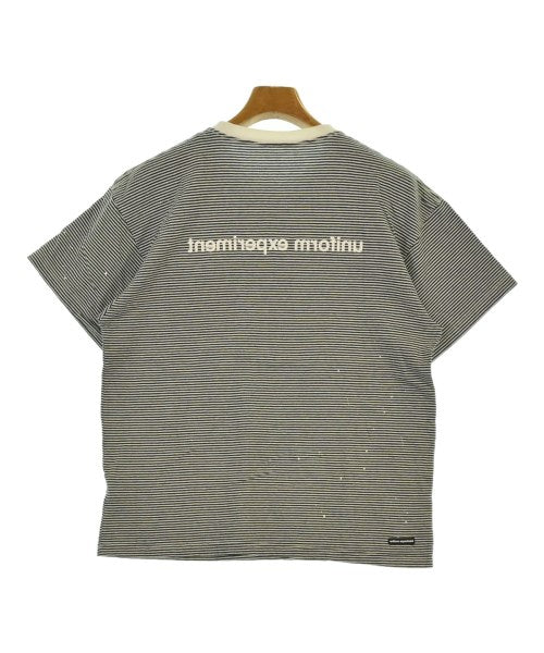 uniform experiment เสื้อยืด/เสื้อท็อปส์