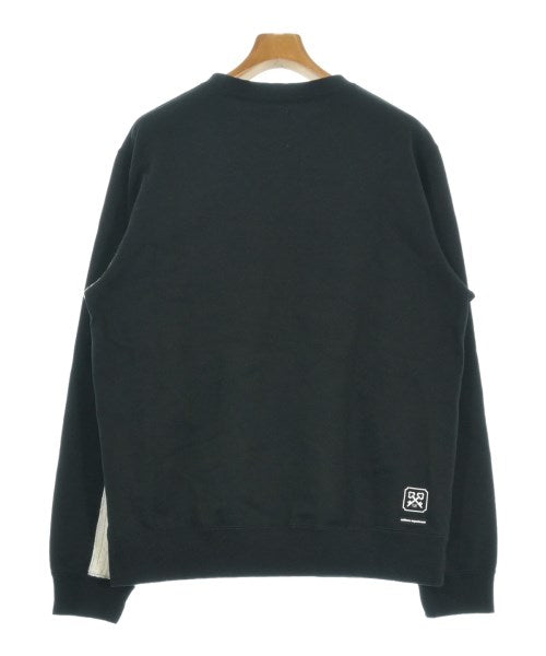 uniform experiment เสื้อสเวตเตอร์