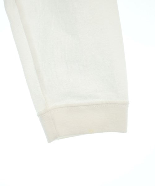 uniform experiment เสื้อยืด/เสื้อท็อปส์