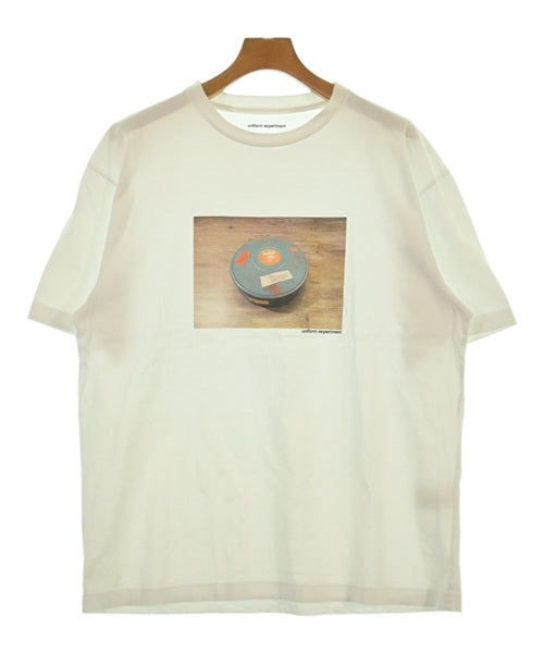 uniform experiment เสื้อยืด/เสื้อท็อปส์