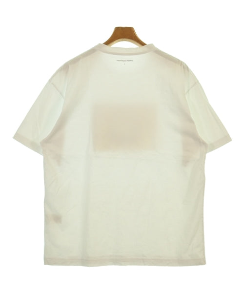 uniform experiment เสื้อยืด/เสื้อท็อปส์
