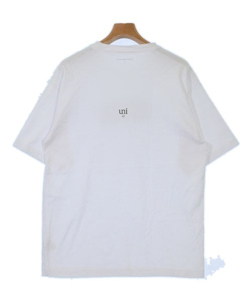 uniform experiment เสื้อยืด/เสื้อท็อปส์