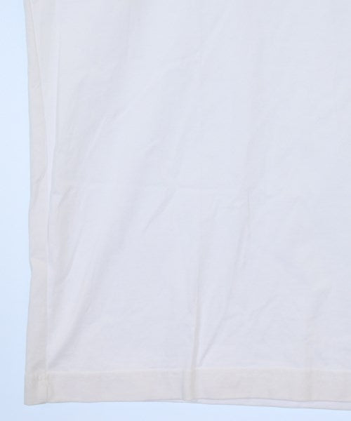 uniform experiment เสื้อยืด/เสื้อท็อปส์