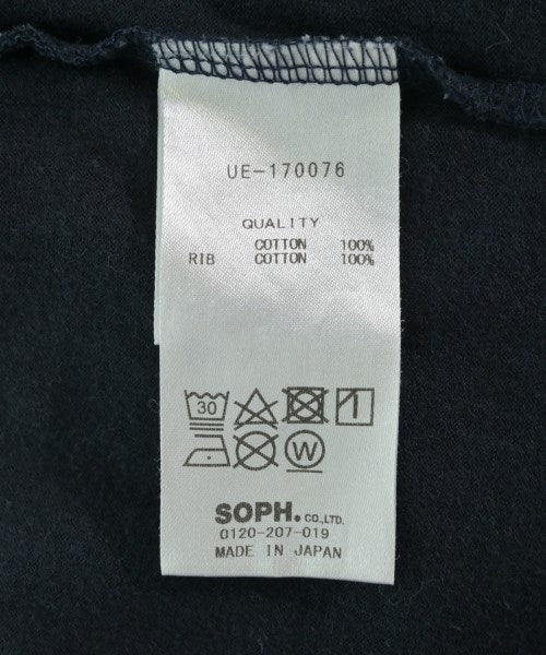 uniform experiment เสื้อยืด/เสื้อท็อปส์