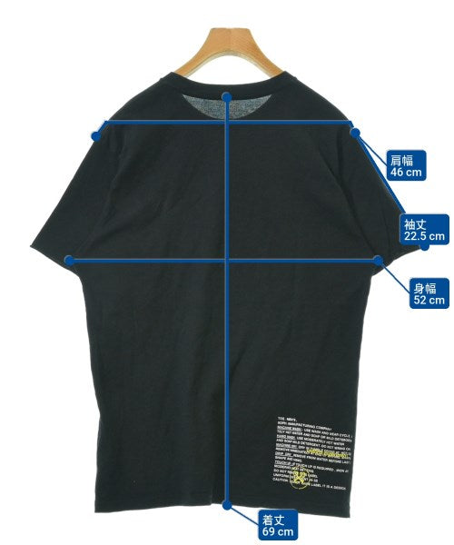 uniform experiment เสื้อยืด/เสื้อท็อปส์