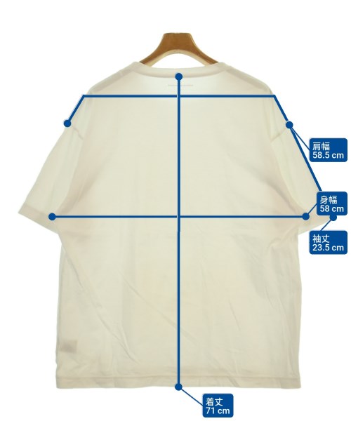 uniform experiment เสื้อยืด/เสื้อท็อปส์