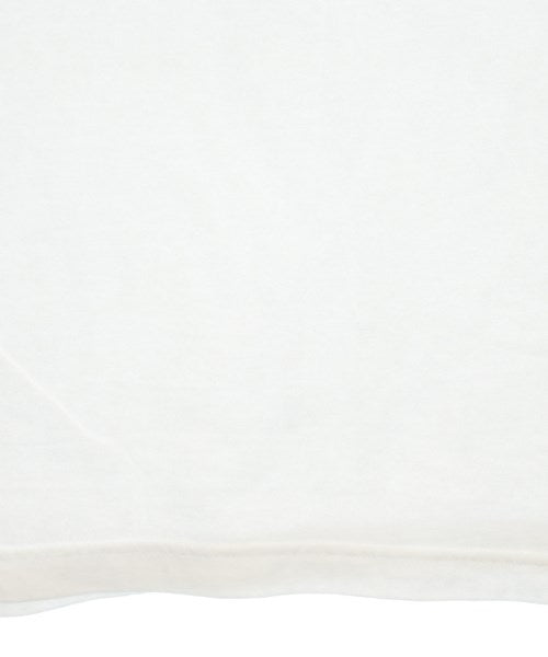 uniform experiment เสื้อยืด/เสื้อท็อปส์