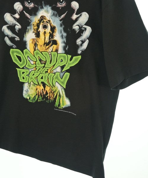 uniform experiment เสื้อยืด/เสื้อท็อปส์