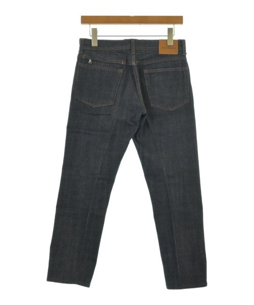 uniform experiment ยีนส์