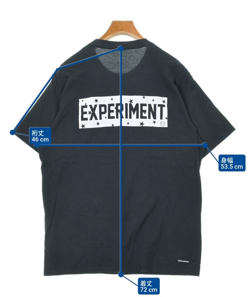 uniform experiment เสื้อยืด/เสื้อท็อปส์