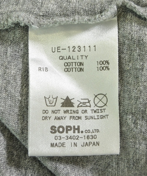 uniform experiment เสื้อยืด/เสื้อท็อปส์