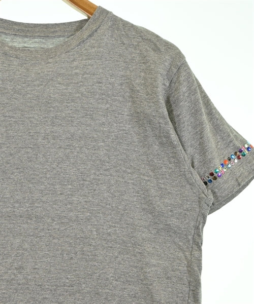 uniform experiment เสื้อยืด/เสื้อท็อปส์