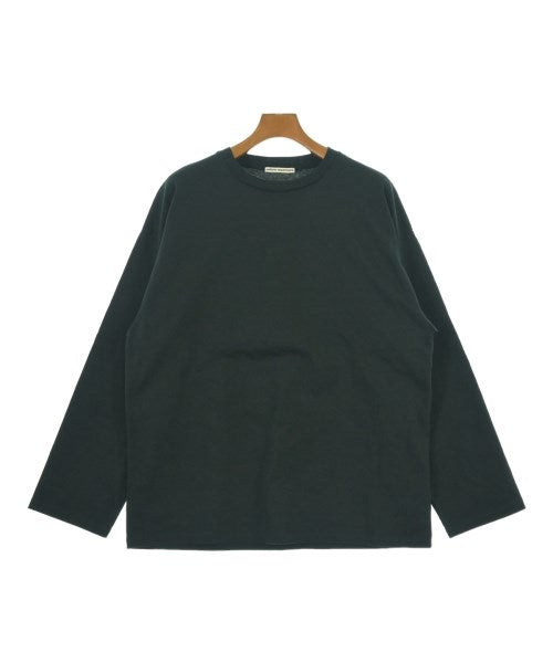 uniform experiment เสื้อยืด/เสื้อท็อปส์