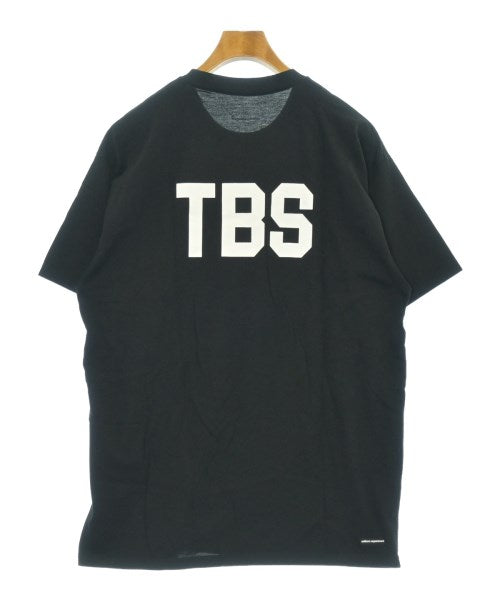 uniform experiment เสื้อยืด/เสื้อท็อปส์