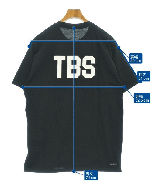 uniform experiment เสื้อยืด/เสื้อท็อปส์