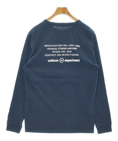 uniform experiment เสื้อยืด/เสื้อท็อปส์