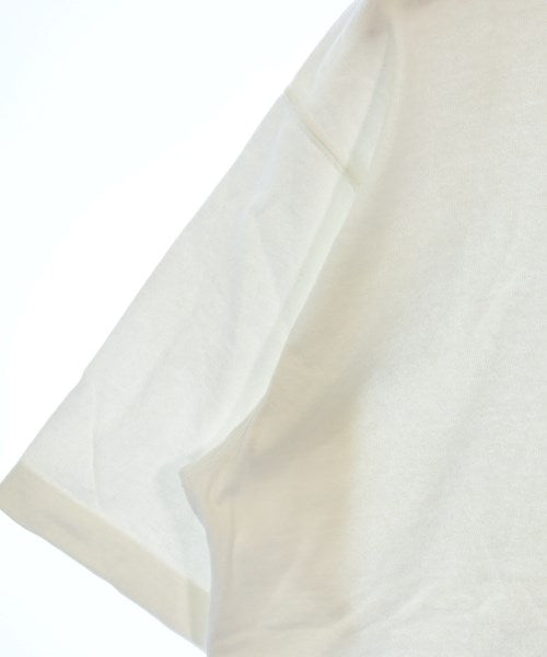 uniform experiment เสื้อยืด/เสื้อท็อปส์