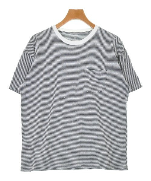 uniform experiment เสื้อยืด/เสื้อท็อปส์