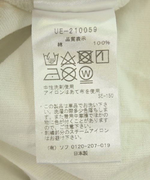 uniform experiment เสื้อยืด/เสื้อท็อปส์