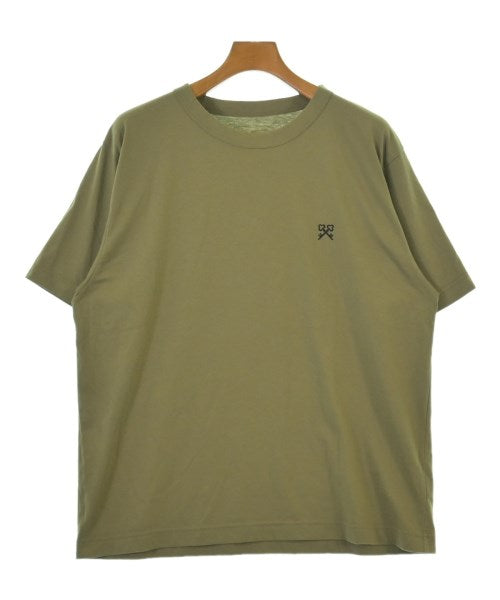 uniform experiment เสื้อยืด/เสื้อท็อปส์