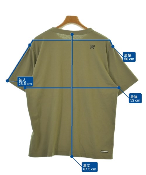 uniform experiment เสื้อยืด/เสื้อท็อปส์
