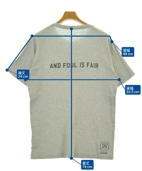 uniform experiment เสื้อยืด/เสื้อท็อปส์