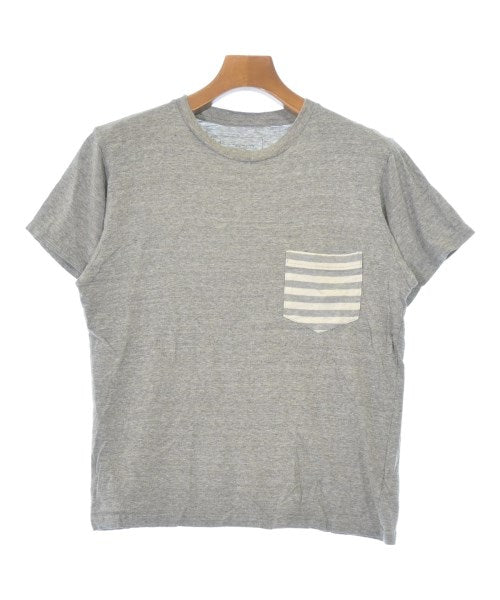 uniform experiment เสื้อยืด/เสื้อท็อปส์