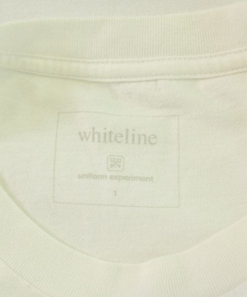 uniform experiment เสื้อยืด/เสื้อท็อปส์