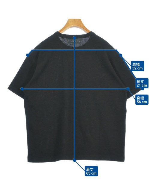 uniform experiment เสื้อยืด/เสื้อท็อปส์