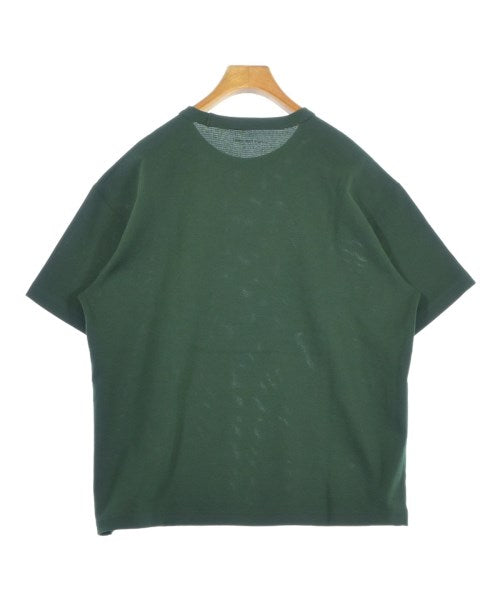 uniform experiment เสื้อยืด/เสื้อท็อปส์