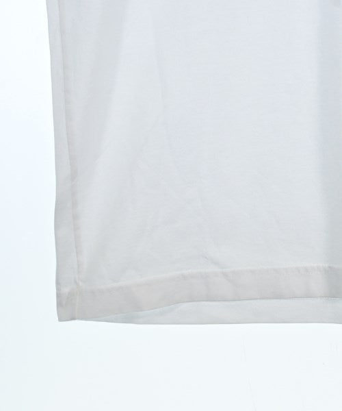 uniform experiment เสื้อยืด/เสื้อท็อปส์