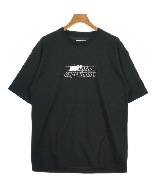 uniform experiment เสื้อยืด/เสื้อท็อปส์