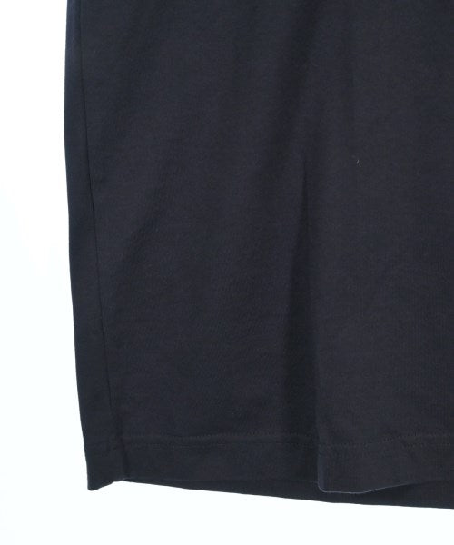 uniform experiment เสื้อยืด/เสื้อท็อปส์