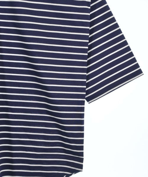 uniform experiment เสื้อยืด/เสื้อท็อปส์