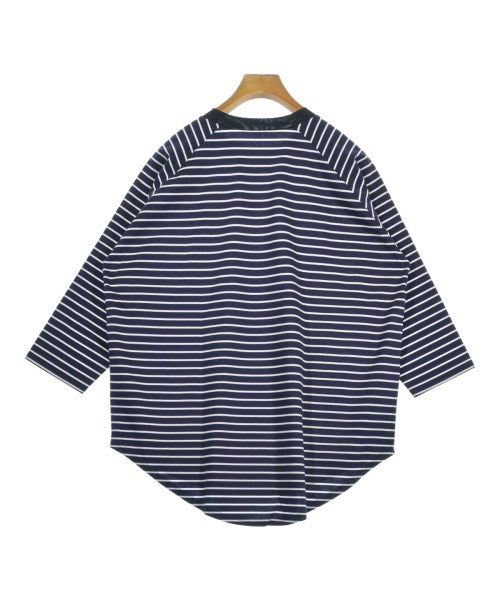 uniform experiment เสื้อยืด/เสื้อท็อปส์