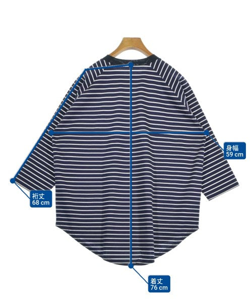uniform experiment เสื้อยืด/เสื้อท็อปส์